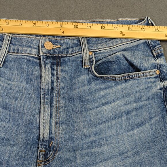 Mother Jeans Women's 31 Blue The Ditcher Zip Crop In Boogie Down Denim - Picture 6 of 15